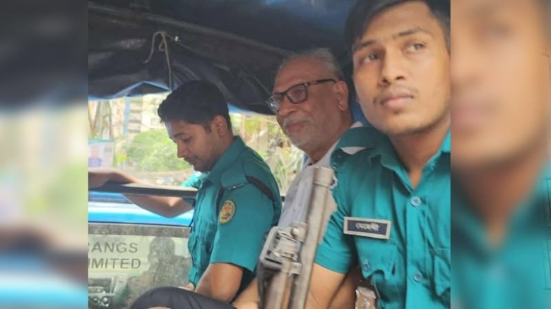 মঞ্চ ৭১'র অনুস্থানে উত্তেজনা, সাবেক মন্ত্রী লতিফ স...