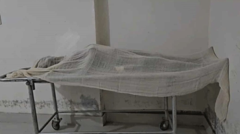 “রাণীশংকৈলে ছেলের চুরির অপবাদে কার্তিক চন্দ্রকে কু...