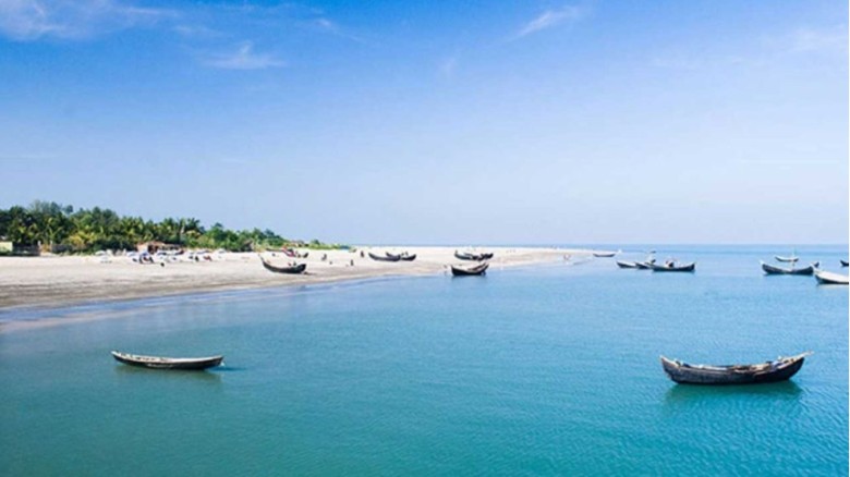 সেন্টমার্টিনের জীবিকা: মাছ ধরার স্বর্গ থেকে পর্যটন...