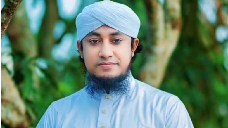 বিজয়নগরে কুরুচিপূর্ণ বক্তব্য: ১৬ জনের বিরুদ্ধে মাম...