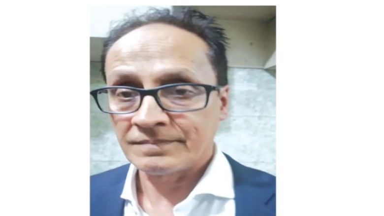 “রাজধানীতে গ্রেপ্তার বাংলাদেশি-মার্কিন নাগরিক এনায়...