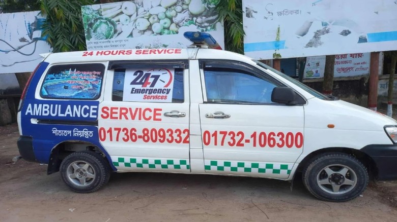 কুষ্টিয়ায় রোগীবাহী অ্যাম্বুলেন্সে ডাকাতি...