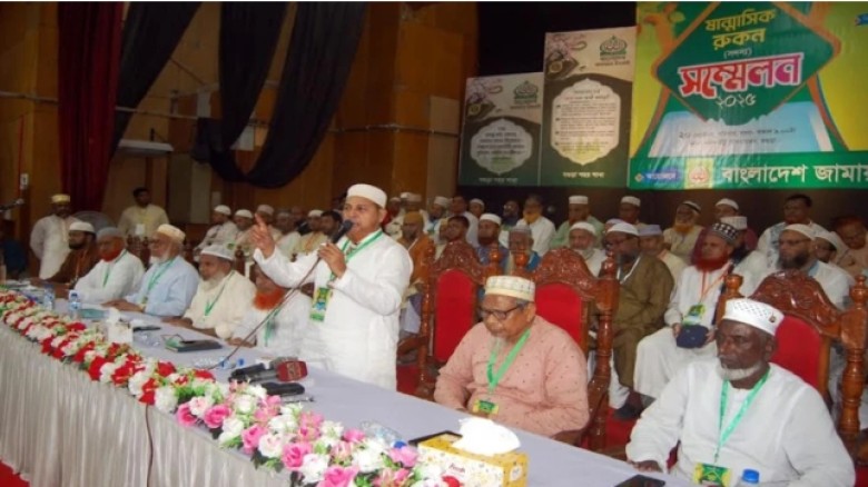 অন্তর্বর্তী সরকার একটি দলের পকেটে ঢোকার চেষ্টা করছ...