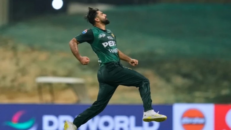 সুপার ফোরে শ্রীলংকাকে হারিয়ে ফাইনালের পথে পাকিস্ত...