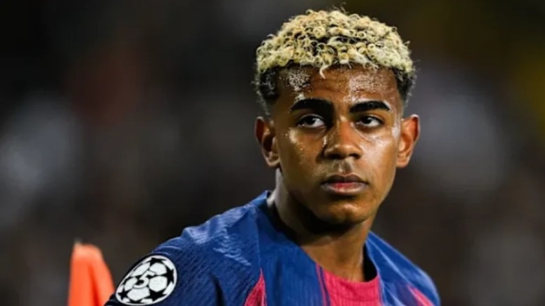 ছিটকে গেছে লামিন ইয়ামাল...