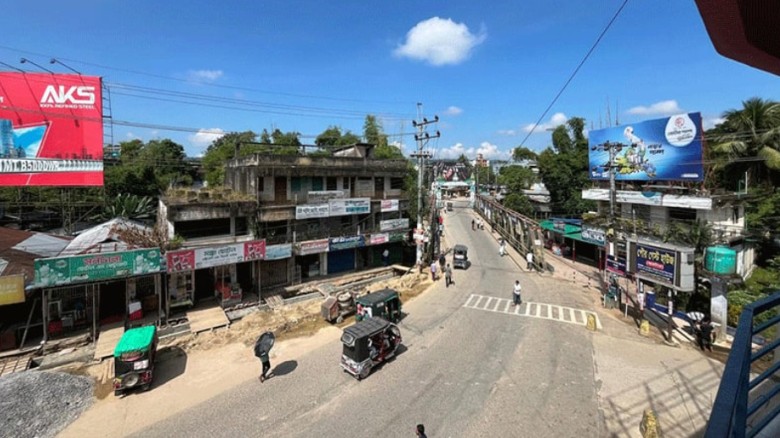 ৮ দফা দাবি বাস্তবায়নের আশ্বাসে জুম্ম ছাত্র-জনতা অব...