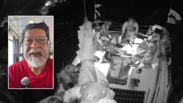 গাজাগামী জাহাজ থেকে আটক শহিদুল আলমসহ অধিকারকর্মীরা...