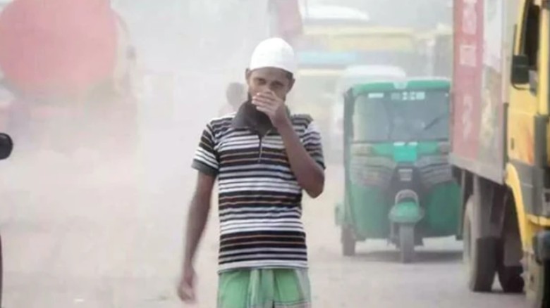 বায়ুদূষণে বিশ্বে পঞ্চম স্থানে ঢাকা, বাতাস ‘অস্বাস্...