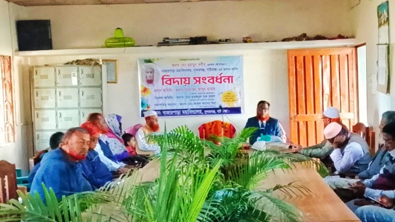সুন্দরগঞ্জে বাজারপাড়া মহাবিদ্যালয়ের প্রদর্শক হুমায়...