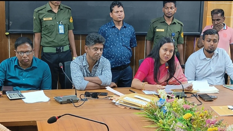 বন্দরে ৭ অস্থায়ী পশুর হাটের দরপত্র খোলা, ইজারা  পেল ৫টি, বাতিল ২টি